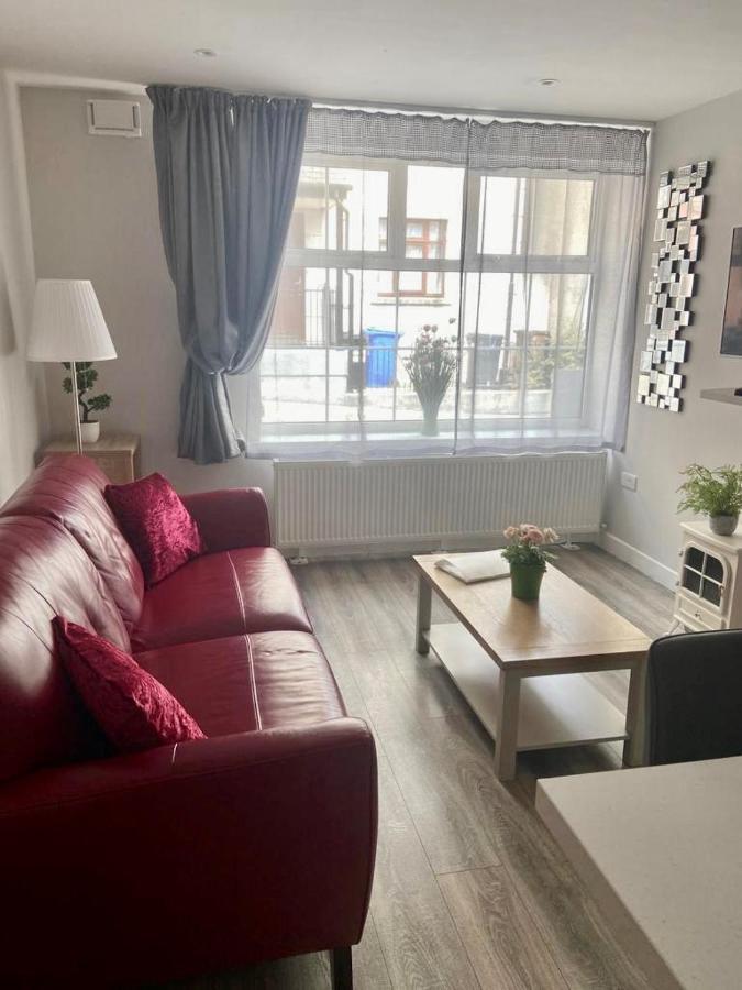 Trinity Apartments Four 1-Bedroom Apts Waterford City Centre Esterno foto